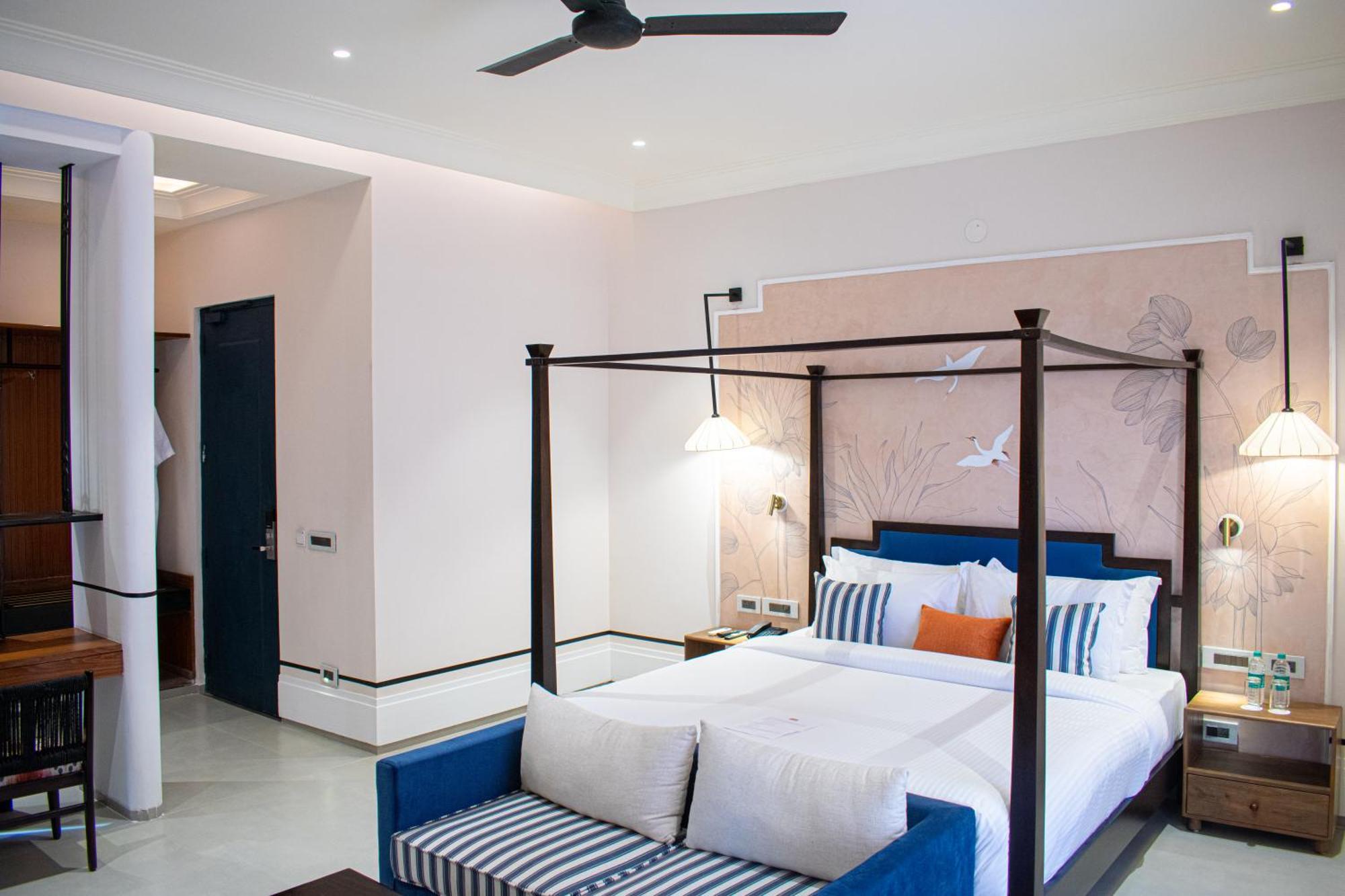 Casa Blanca Lakecity Udaipur Exterior photo